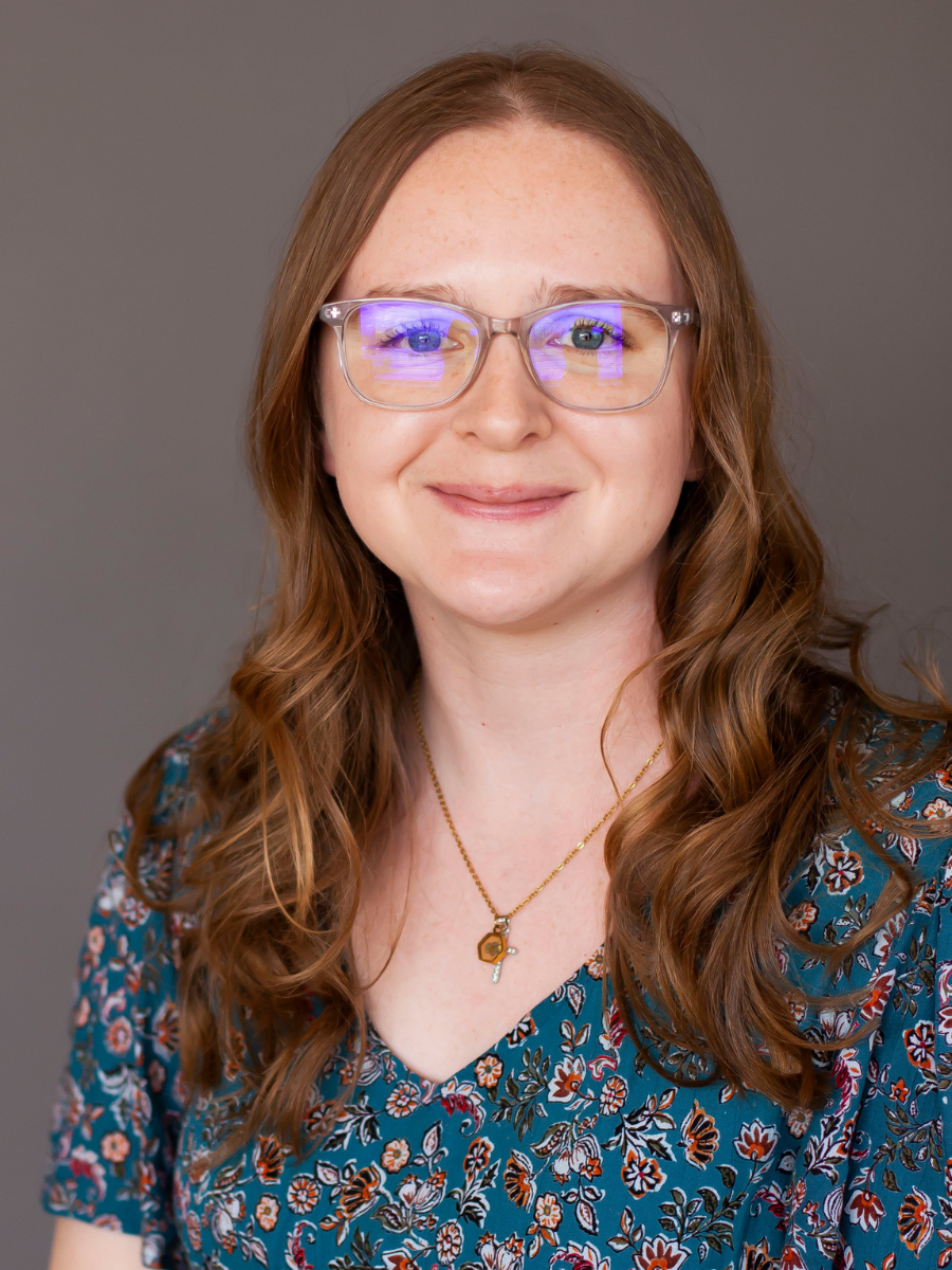 Minnesota Therapist Therapist in Farmington and Telehealth Brittany Fisk<br />